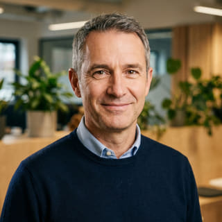 James Mitchell, présenté en tant que directeur général chez Comète Fondange, en image de profil